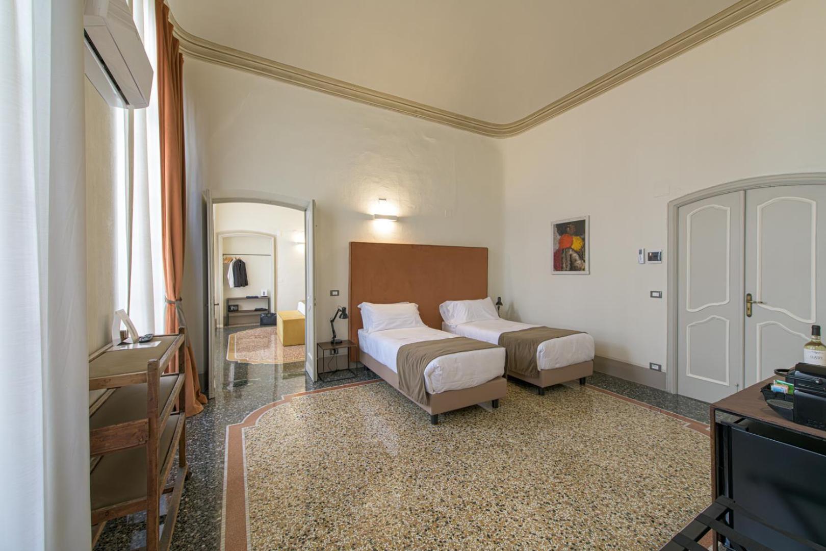 Palazzo Sertorio Suites Gavi Bagian luar foto